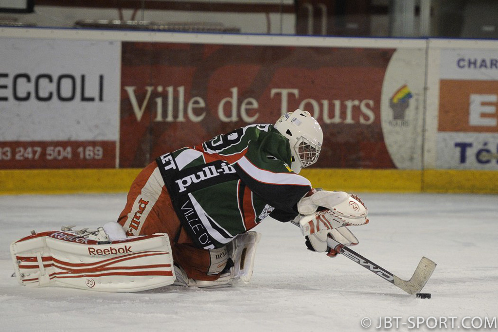Tours2 - Anglet2   09-04
( 3e Division )